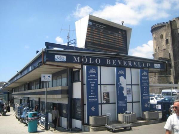 Yacht Club Angioino Hotel Napoli Ngoại thất bức ảnh